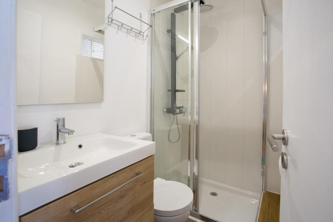 Sunny Photographers Studio Wbalcony In Alcântara Apartamento