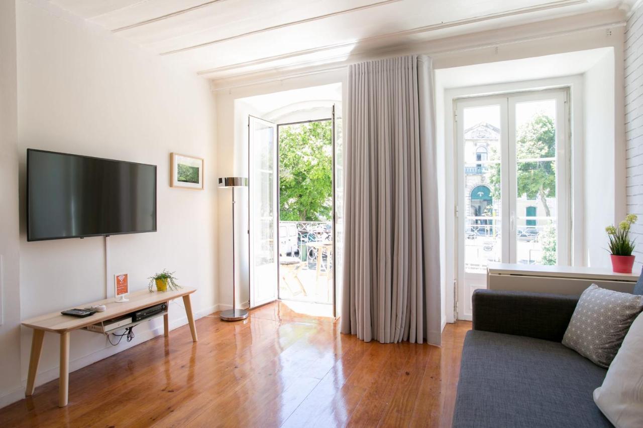Sunny Photographers Studio With Balcony In Alcantara